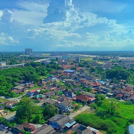 Netflix 2 Bedroom Troika Kota Bharu Homestay 1812 Ngoại thất bức ảnh