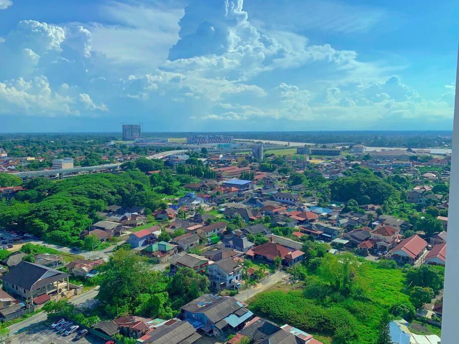 Netflix 2 Bedroom Troika Kota Bharu Homestay 1812 Ngoại thất bức ảnh