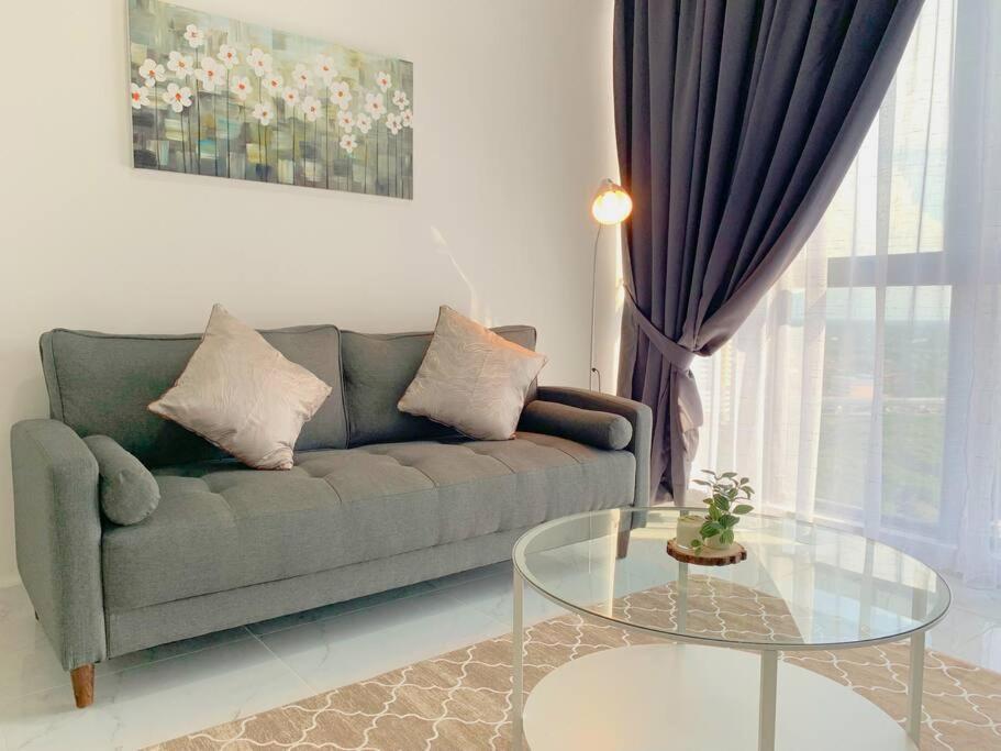 Netflix 2 Bedroom Troika Kota Bharu Homestay 1812 Ngoại thất bức ảnh