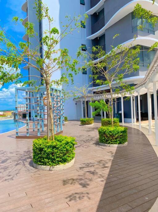 Netflix 2 Bedroom Troika Kota Bharu Homestay 1812 Ngoại thất bức ảnh